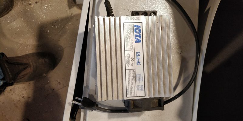 Iota DLS-45 12 V 45 A 4-Stage Battery Charger