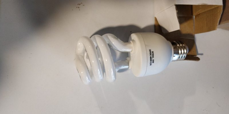 24 VDC 20 W compact fluorescent light